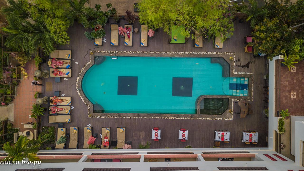 Mekong Angkor Deluxe Hotel Siem Reap Exterior photo