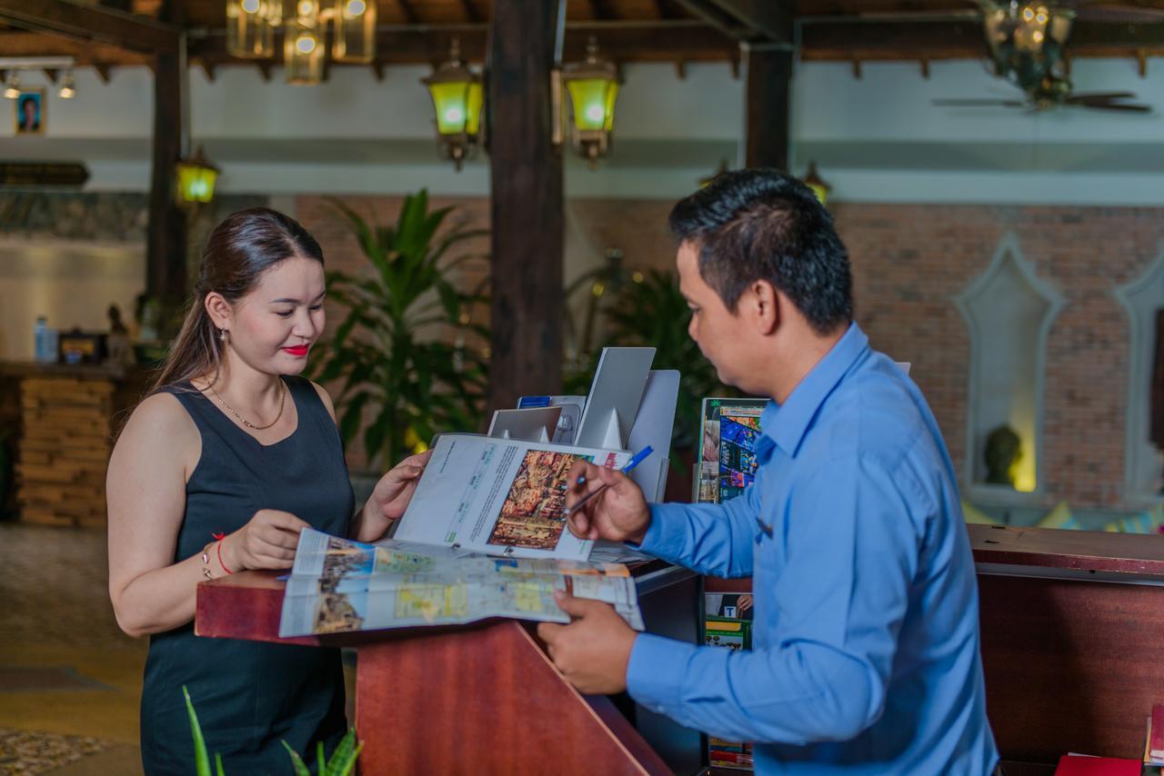 Mekong Angkor Deluxe Hotel Siem Reap Exterior photo